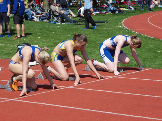 100m.jpg