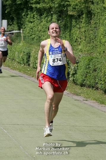 tn_kp8e4479.jpg