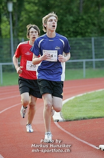 tn_kp8e5427.jpg