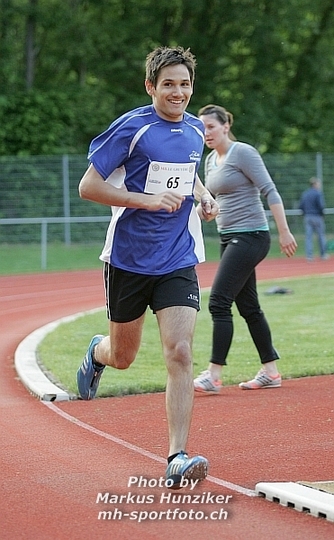 tn_kp8e5605.jpg