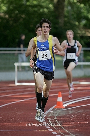 tn_kp8e9796.jpg