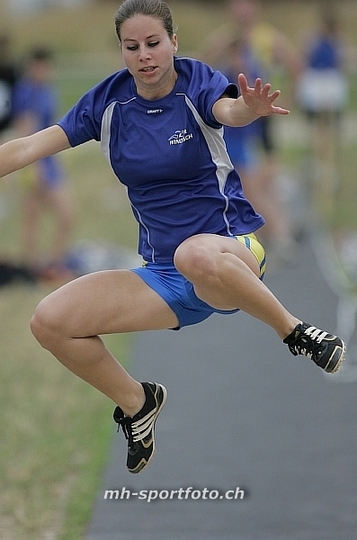 tn_kp8e6371.jpg