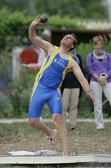 tn_kp8e6426.jpg