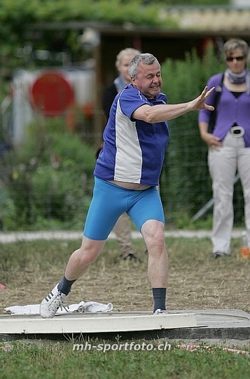 tn_kp8e6471.jpg