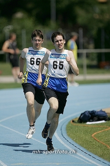 tn_kp8e6576.jpg