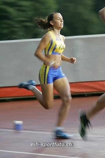 tn_kp8e8627.jpg