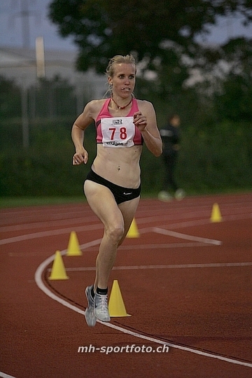 tn_kp8e9758.jpg