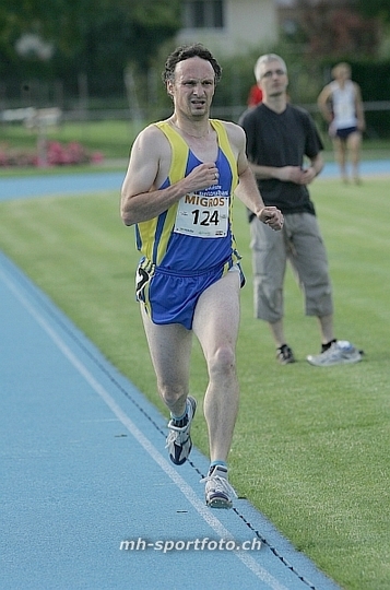 tn_kp8e7875.jpg