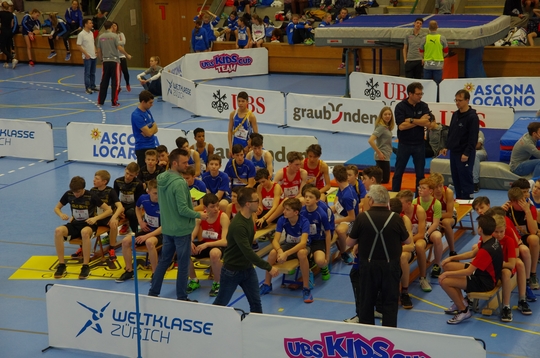 LAR_U16_06.jpg